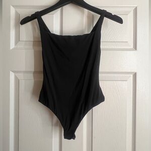 Skims seamless tank bodysuit in Onyx